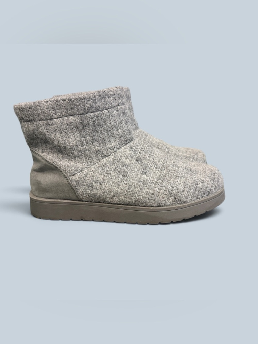 FALLS CREEK Gray Knit Platform Pull On Cold Weather Casual Boots Size 9